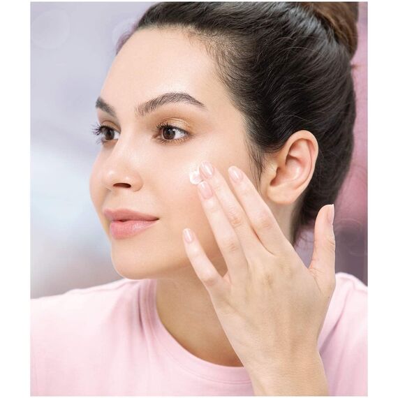 NIVEA Rosenblüte 24h Tagespflege (50 ml), Gesichtspflege mit Rosenwasser und Hyaluron, leichte Gel-Creme für geschmeidig zarte Haut