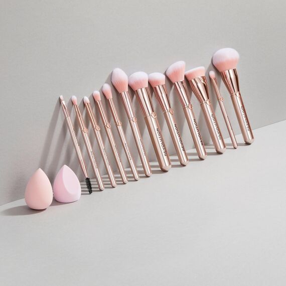 Revolution, IRL Soft Focus Puderquaste - Wiederverwendbare, weiche Quaste für Lose & Gepresste Puder, Vegan & Tierversuchsfrei