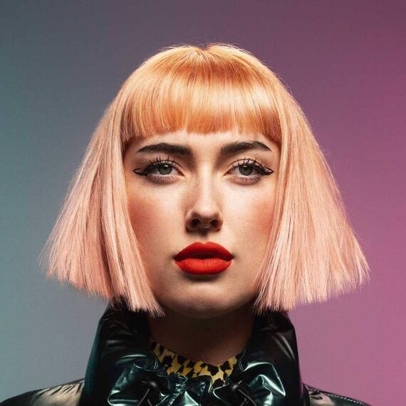 Bed Head by Tigi Masterpiece Shiny Haarspray für starken Halt und Glanz, 340 ml