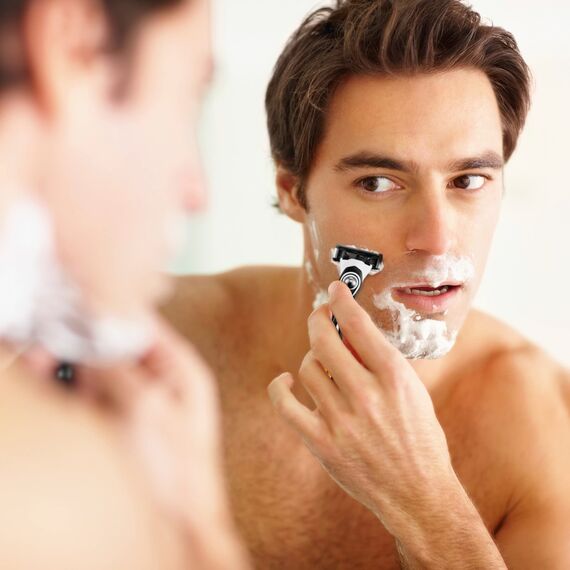 BIC Hybrid 5 Flex Rasierer Herren, Nassrasierer mit 2 Wechselklingen mit je 5 Klingen, mit Aloe Vera und Vitamin E, mit Präzisionstrimmer