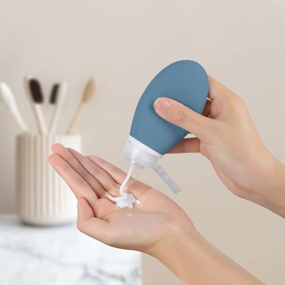 Opret 100ml Silikon Reiseflaschen Set, 4 Stück Auslaufsicher Nachfüllbare Portable Reise Container Reiseflaschen zum Befüllen Shampoo Creme Spülung, BPA-frei und TSA-geprüft