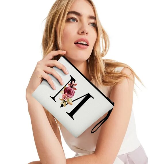 Vavabox A-Z Personalisierte Kosmetiktasche-Geburtstagsgeschenke für Frauen, Mütter, Beste Freundinnen und Brautjungfern (M)