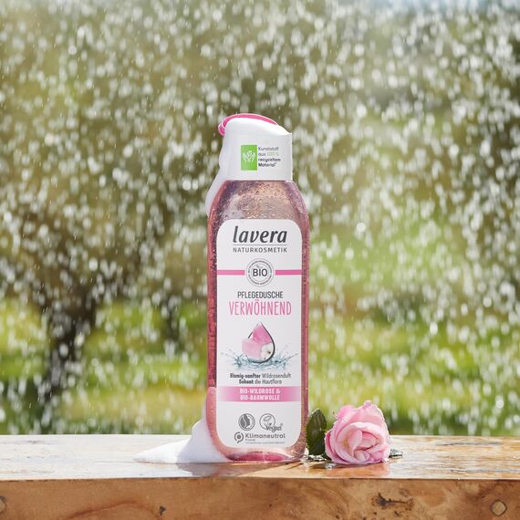 lavera Pflegedusche Verwöhnend - Bio-Wildrose & Bio-Baumwolle - Naturkosmetik - vegan - Duschgel - pH-hautneutral - reinigt besonders sanft - 1 x 250 ml (Packung mit 2)