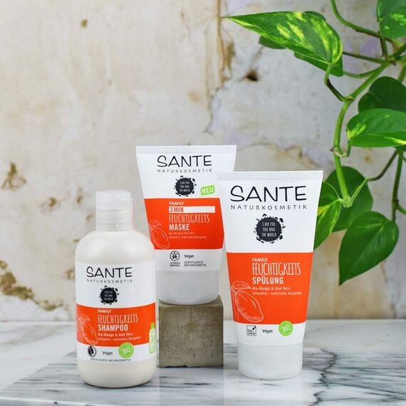 SANTE Naturkosmetik Feuchtigkeitsspendende Körperpflege gegen trockene Haut & Feuchtigkeits Spülung Bio-Mango & Aloe Vera, Intensive Pflege für weiches Haar, 150 ml