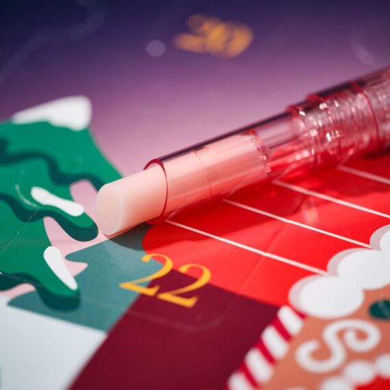 ARTDECO Adventskalender 2023 - Hochwertiger Kosmetik Beauty Kalender im Wert von 220 € mit 24 Make-up-Überraschungen als ideale Geschenkidee für Frauen - 1 Stück