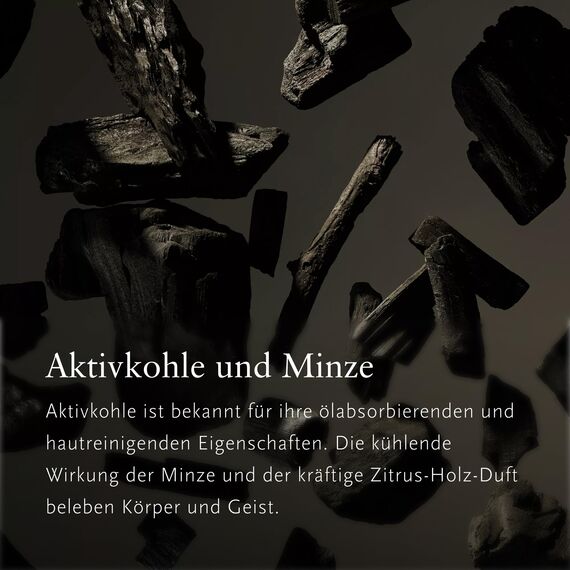 RITUALS Sport Vorteilspack mit 3 x Duschschaum | Duschgel mit Aktivkohle | ölabsorbierend und belebend | frischer und holziger Duft | Vorteilspack 3 x 200 ml