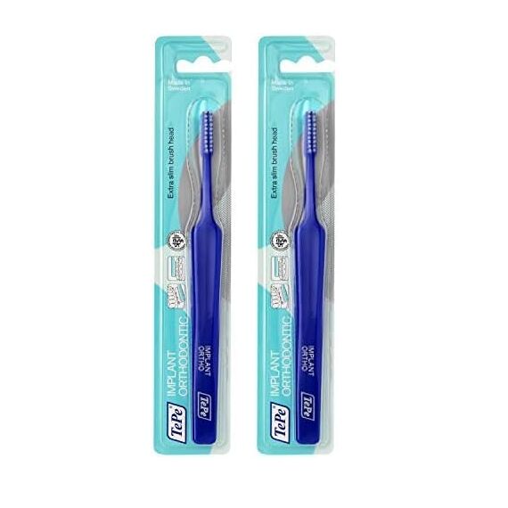 TEPE Spezial-Zahnbürste Implantat Orthodontic mit extra schmalem Bürstenkopf - für Zahnspangen & zur Implantat Reinigung hergestellt / 1 x 1 Stück, Farblich sortiert, 1stk (Packung mit 2)
