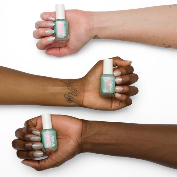 Essie special effects Nagellack Nr. 40 mystic marine Nagellack mit Chrompartikeln für special effect Nägel