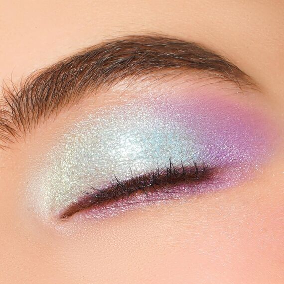 Oulac Glitzer Lidschatten Mintgrün | Hochpigmentierter Feine Textur | Wasserfest & Langlebig | Metallisch schimmernde Finish | Verblendbar & Faltenfreies Augen-Makeup | Vegan & Cruelty-Free | 06g (16)