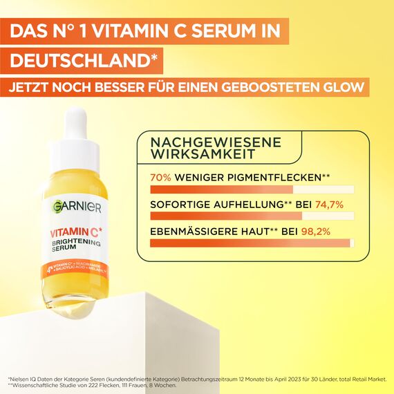 Garnier Gesichtspflege-Set für mehr Glow und mit LSF 50+, Mit Vitamin C Serum und getöntem Sonnenschutz-Fluid, Gegen dunkle Flecken und für strahlende Haut, SkinActive, Daily UV, 1 x 2-teiliges Set