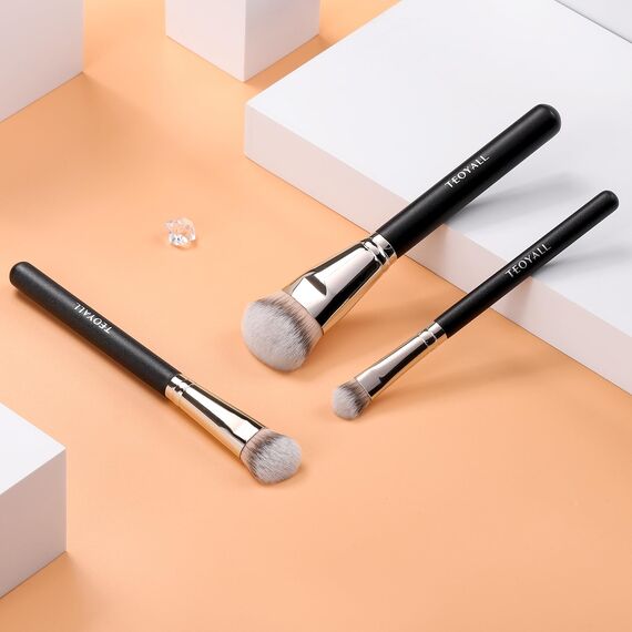 TEOYALL Foundation-Pinsel mit flachem Winkel, großer Kabuki-Pinsel mit dichten synthetischen Borsten für Basis-Make-up mit flüssiger Crème