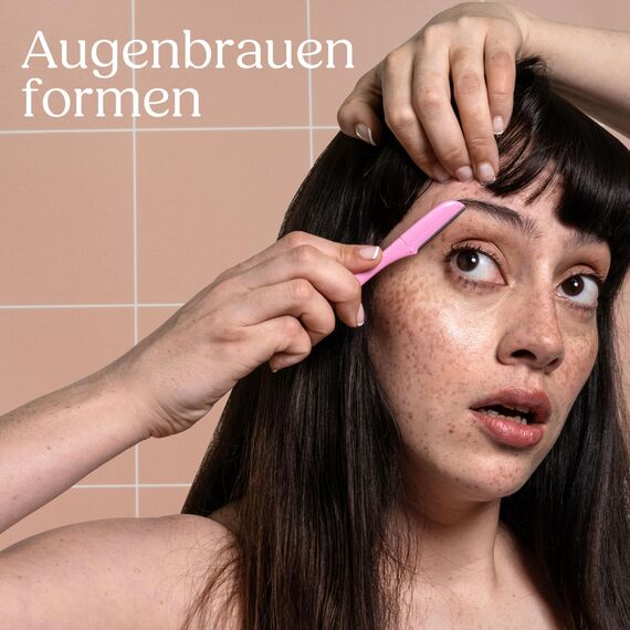 WILKINSON SWORD - Intuition Augenbrauenformer | Trimmt und entfernt Gesichtsbehaarung | Dermaplaning-Werkzeug | Packung mit 5 Einwegrasierern