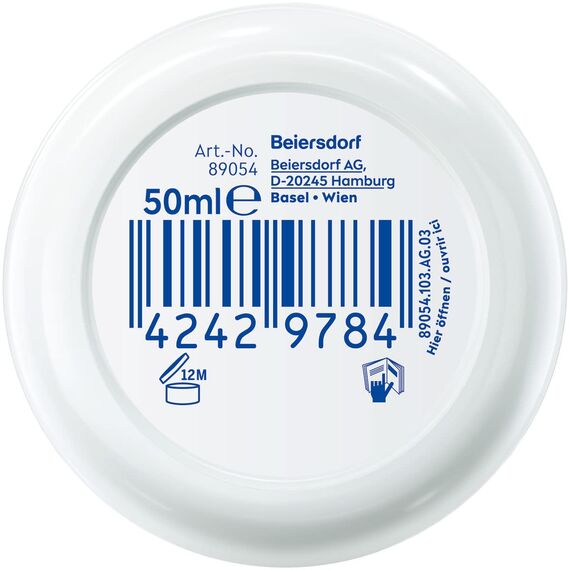 NIVEA Soft Erfrischende Feuchtigkeitscreme, leichte Creme mit Vitamin E und 100% natürlichem Jojoba-Öl, schnell einziehende Hautcreme für intensive Feuchtigkeit (50 ml) (Packung mit 5)