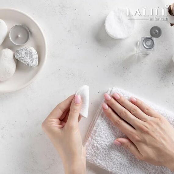 LALILL Nagellackentferner 100 ml - Nagellack Entferner ohne Aceton - Nail Polish Remover - Schnelle & einfache Nagellackentfernung - Acetonfrei - Ideal für empfindliche Nägel