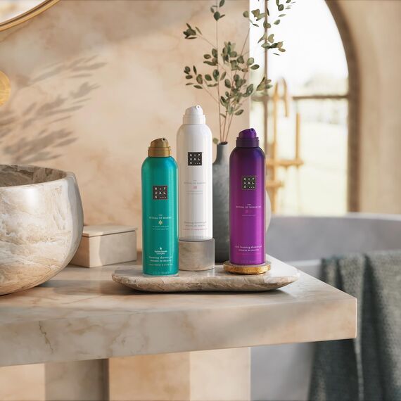 RITUALS Duschschaum Geschenkset – Luxuriöses Pflegeset The Ritual of Sakura, Karma und Yozakura 3x200ml