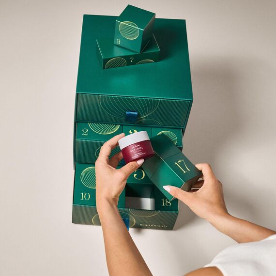 M. Asam PREMIUM Adventskalender 2025 – Adventskalender im Wert von 516€, mit 24 Beauty-Überraschungen in Originalgröße, Beauty Weihnachtskalender mit Skincare, Haarpflege & Körperpflege