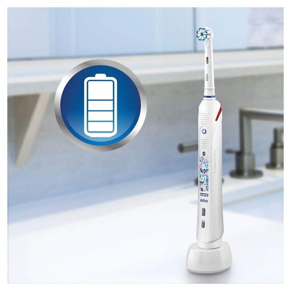 Oral-B Junior Smart Elektrische Zahnbürste/Electric Toothbrush für Kinder ab 6 Jahren, 3 Putzmodi & Bluetooth-App für Zahnpflege, Designed by Braun, weiß
