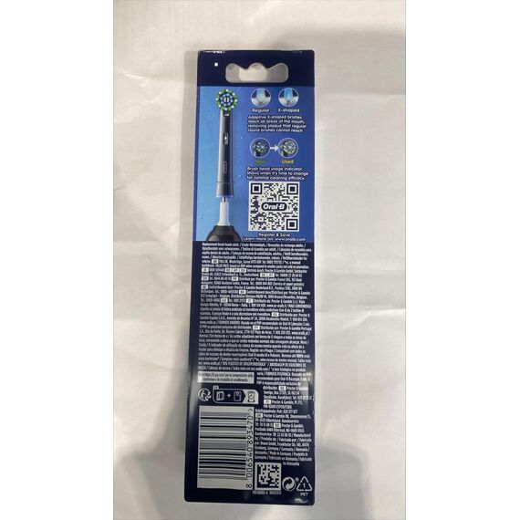 Oral-B Pro Cross Action Elektrische Zahnbürstenköpfe, X-Form und abgewinkelte Borsten für tiefere Plaque-Entfernung, 4 Stück Zahnbürstenköpfe, Schwarz