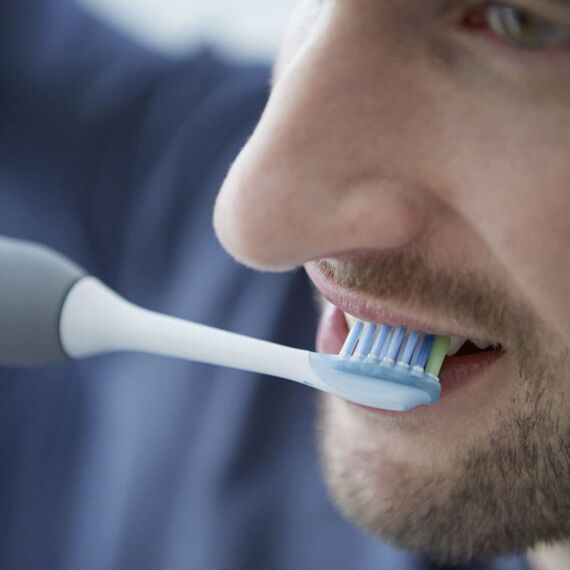 Philips Sonicare AdaptiveClean Standard-Bürstenköpfe für Schallzahnbürste (Modell HX9042/07)