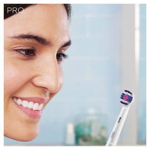 Oral-B Pro 600 White and Clean Electric Rechargeable Toothbrush Powered by Braun by Oral-B