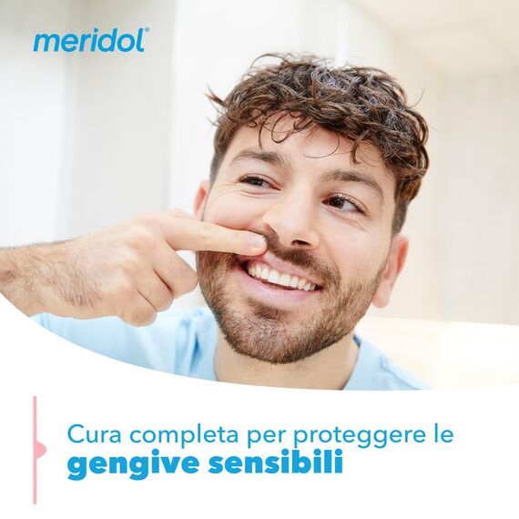 Meridol Antibakterielles Mundwasser, 400 ml, beruhigt gereiztes Zahnfleisch, schützt den Zahnschmelz, bekämpft Plaque-Bakterien, verhindert Zahnfleischbluten, 0% Alkohol
