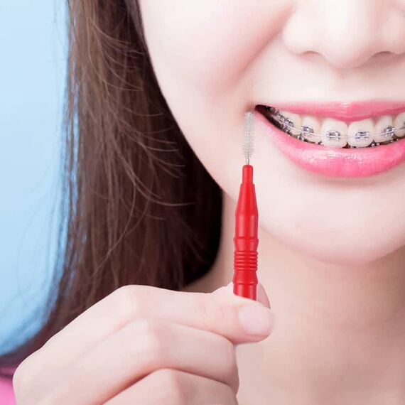 2 Dentures Case, Prothesendose, 4 pcs Prothesenbürste Set, Zahnprothesen behälter, Prothesenpflegeset, Prosthesis Tooth Dental False Teeth Storage Box, Prothesenkoffer mit Prothesenreinigungsbürste