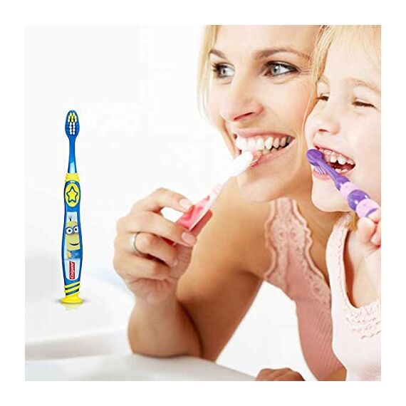 Colgate Minions Zahnbürste, extra weich, für Kinder ab 5 Jahren