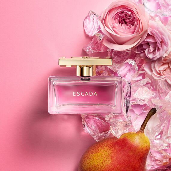 ESCADA Especially Eau de Parfum, frisch-blumiger Damenduft für glamouröse Frauen, 50ml