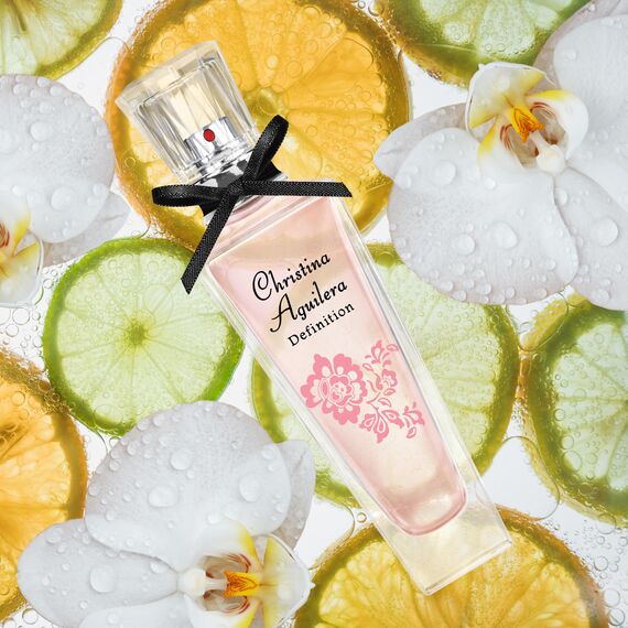 Christina Aguilera - Definition Eau de Parfum, leichtes Parfüm, mit Mandarine, Orchidee und Amber, blumige und zitrische Noten, erfrischender Duft, ideal für den Sommer, Parfüm für Damen - 15 ml