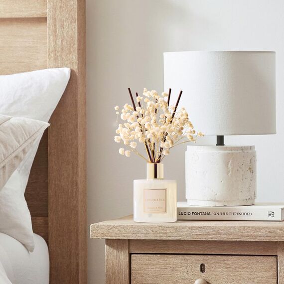 COCORRÍNA Raumduft Reed Diffuser mit 8 Duftstäbchen 200ml, Jasmine & Mint, Natürlich, Langanhaltend, Home Duft ätherisches Öl Reed Diffusor für Badezimmer Regal Dekoration