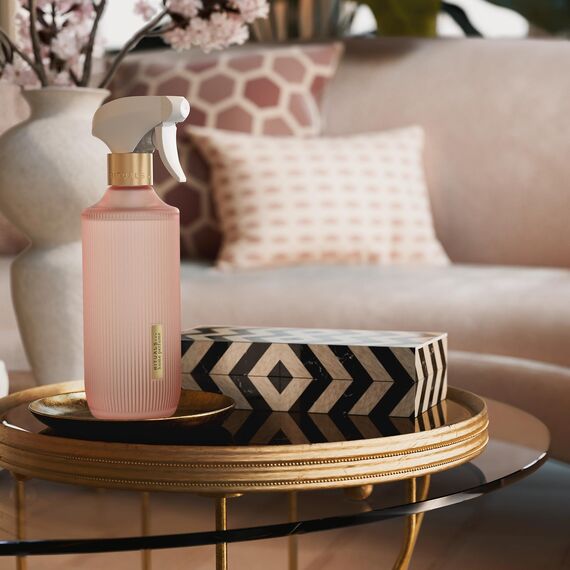 RITUALS Raumspray, The Ritual of Sakura, Reismilch und Kirschblüte, Lang anhaltender Luxusduft, Premium Glasflasche, 400 ml