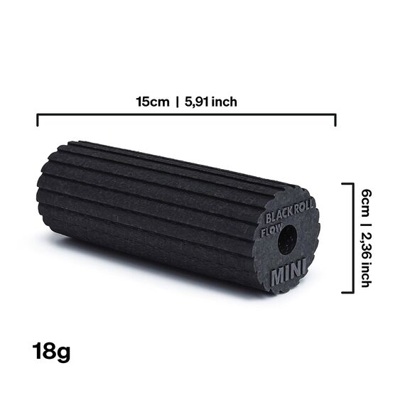 BLACKROLL® MINI FLOW Faszienrolle (15 x 5 cm), kleine Fitness-Rolle mit geriffelter Oberfläche, handliche Massagerolle für unterwegs, im Büro & Fitnessstudio, mittlere Härte, Made in Germany, Schwarz