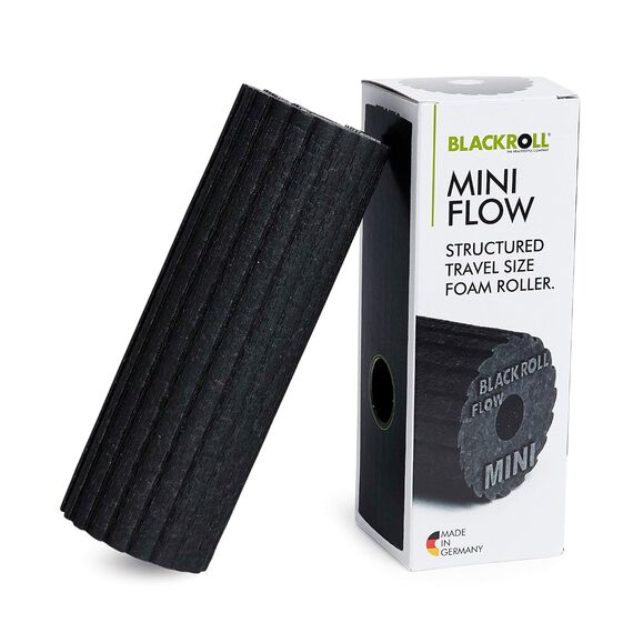 BLACKROLL® MINI FLOW Faszienrolle (15 x 5 cm), kleine Fitness-Rolle mit geriffelter Oberfläche, handliche Massagerolle für unterwegs, im Büro & Fitnessstudio, mittlere Härte, Made in Germany, Schwarz
