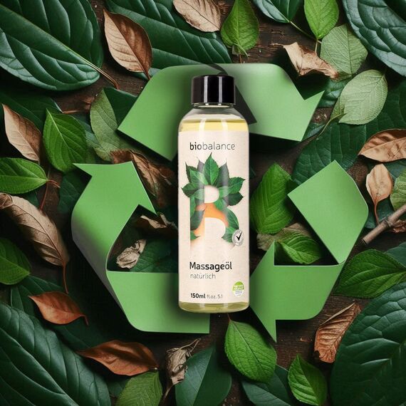 BIO BALANCE veganes Massageöl DERMATOLOGISCH GETESTET 150ml intim geeignet mit Vitamin E & Shea Butter duftneutral Body Bio Oil für Wellness Massage & Anti Stress Massage Oil in recycelter Flasche
