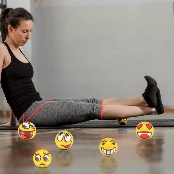 12 Stücke Stressball,Antistressball,Anti Stress Bälle für Kinder/Erwachsene Mitgebsel KinderGastgeschenke Kindergeburtstag Gastgeschenke Weihnachten