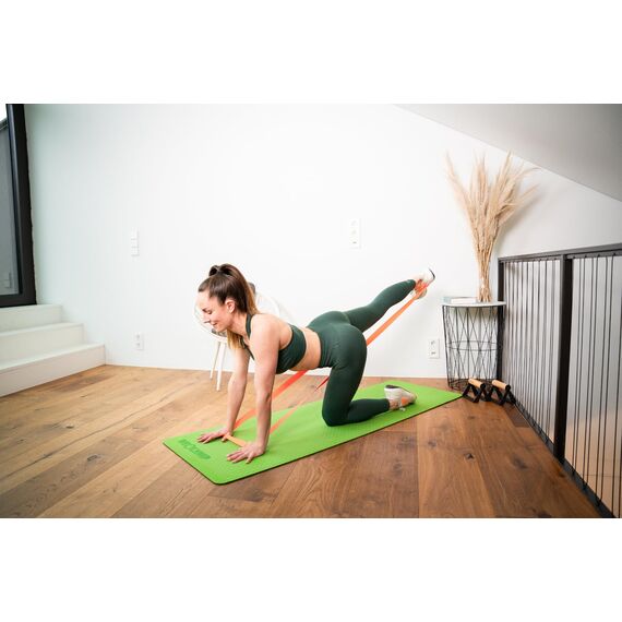 NEOLYMP Yogamatte rutschfest mit Tragegurt und Übungen - leichte Yogamatte dünn, umweltfreundliche Gymnastikmatte, Sportmatte, Turnmatte, Yoga Starter-Set