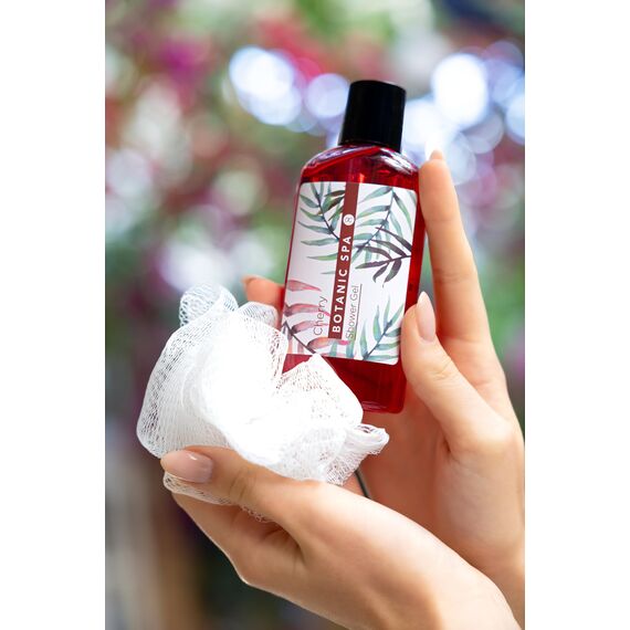 Accentra – Badeset Frauen CHERRY SPA im Seegraskorb – 4-teiliges Pflegeset mit Duschgel, Badesalz, Bodylotion & Netzschwamm – Wellness Geschenkset zum Geburtstag, Valentinstag & Weihnachten