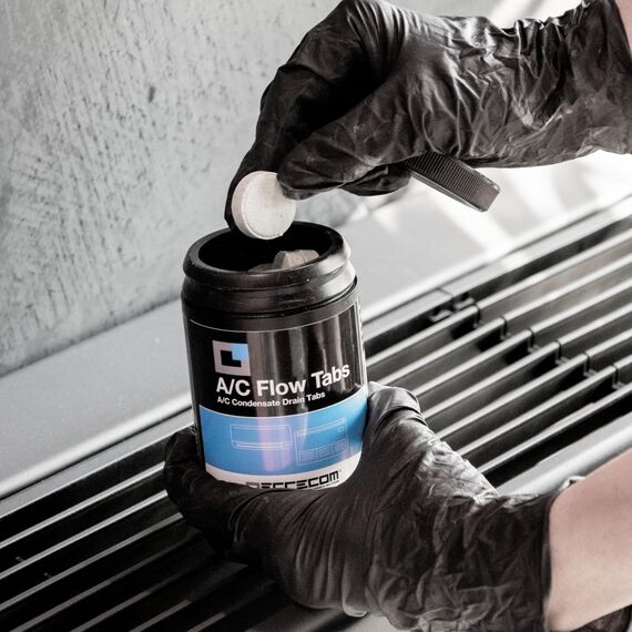 ERRECOM Klimaanlagen-Reinigungskit, enthält Evaporator Cleaner PRO Klimaanlagenreiniger mit Spenderpinsel aus harten Borsten, A/C Tabs 40 lang wirkende Tabletten für Klimaanlage, inkl. Handschuhe