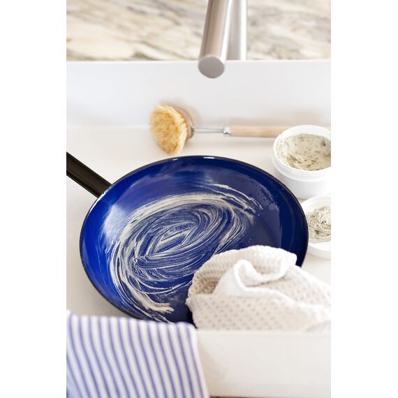 Riess, 6050-000, Emaille Pflege, Intensivreiniger, zur Pflege von Kochtöpfen, Pfannen und Glaskeramik-Kochfeldern