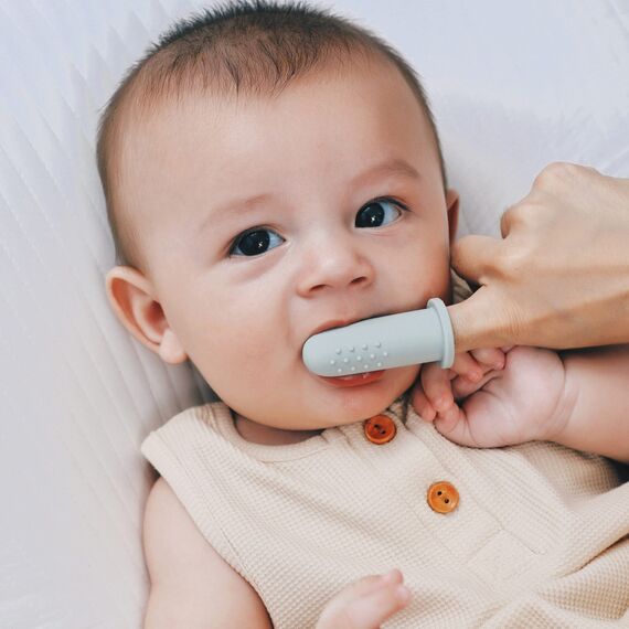 Moonkie Babyzahnbürste Fingerzahnbürste Mundreinigungsset für 3 Monate +, 2 Stück (Cloud/Mint)