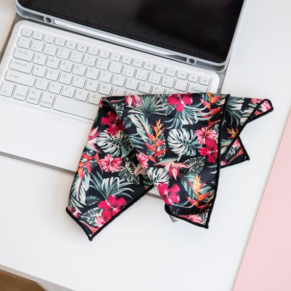 Johans® XXL Mikrofasertuch zur Reinigung von Smartphone, Tablet, Brille, Display, Kamera | Displaytuch, Brillenputztuch, Reinigungstuch | 30x30cm (4er Bundle: Best-of Selection)