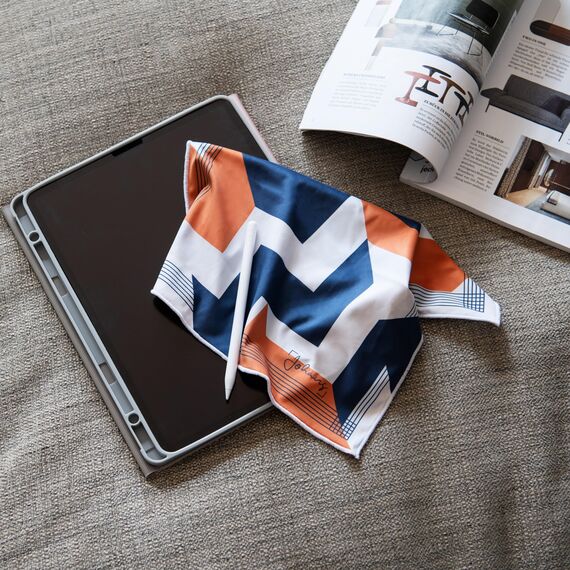 Johans® XXL Mikrofasertuch zur Reinigung von Smartphone, Tablet, Brille, Display, Kamera | Displaytuch, Brillenputztuch, Reinigungstuch | 30x30cm (4er Bundle: Best-of Selection)