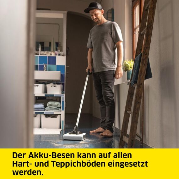 Kärcher Akku-Besen KB 5, elektrischer Besen für die schnelle Bodenreinigung, Lithium-Ionen-Akku, Akkulaufzeit: bis zu 30 min, Schmutzbehälter: 370 ml, Flexibles Doppelgelenk, intuitive Bedienung