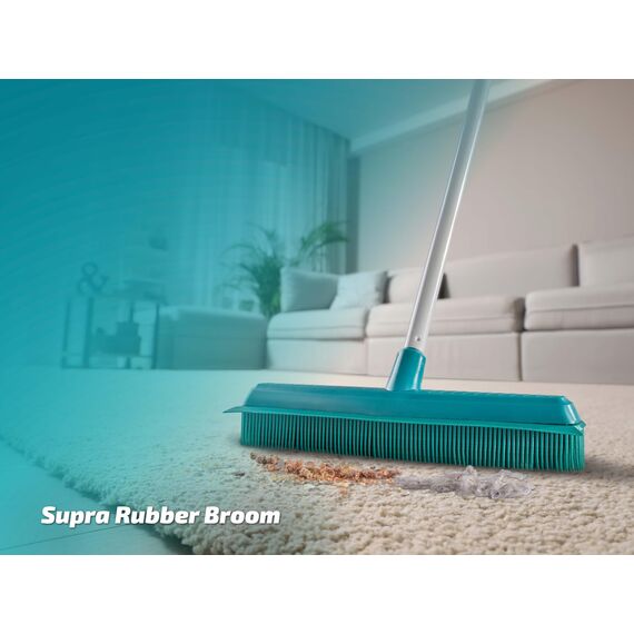 Leifheit Suprabesen mit hygienischen Borsten aus Naturkautschuk, Gummibesen für drinnen und draußen, Besen für Parkett, Steinböden sowie Teppich, Schrubber mit Wasserabziehkante