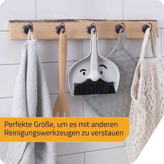 Peleg Design Dustache – Mini Tischkehrset mit Schnurrbart-Look | Tischbesen mit Schaufel & Kleiner Besen für Küche, Auto & Camping