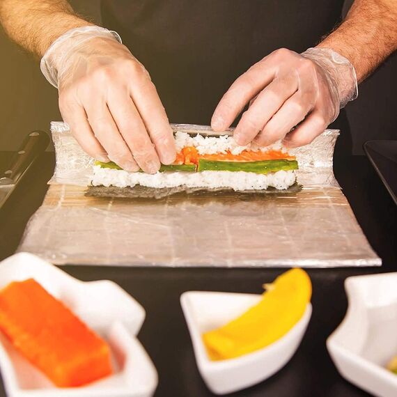 The Real Touch Einweghandschuhe, Transparente Vinylhandschuhe - Box mit 100 Stück, Einmalhandschuhe Puderfrei und Latexfrei, Vinyl Handschuhe Einweg für Küche, Reinigung und Lebensmittel (XL)