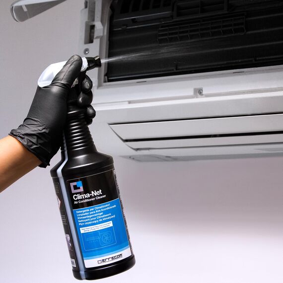 ERRECOM Kit zur Reinigung der Klimaanlage, enthält 1-L Clima-Net Reiniger für Klimaanlagen, Filter, Rippenwärmetauscher, Außengeräte, 1 Wally Schutzhülle für Reinigung von Splits und Verdampfern.