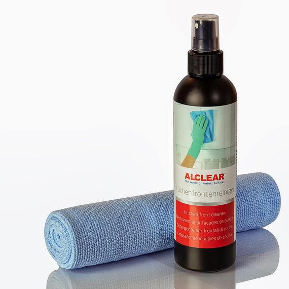 ALCLEAR 721KR Küchenfrontenreiniger 250ml mit Mikrofasertuch 40x40cm, für Hochglanzfronten, Lackfronten, Kunststoff, alkoholfrei, lösemittelfrei, fettlösend, streifenfrei, fusselfrei, Made in Germany