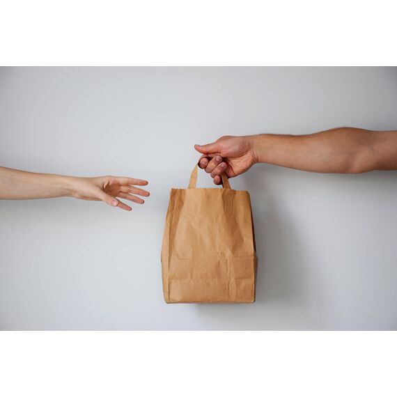 PAKNOR® 50stk Braun Papiertüten mit Henkel - 18 x 23 x 8,5 cm, Papiertragetasche mit Flachgriff, Geschenktüten, Kraftpapiertüte, DIY Adventskalender