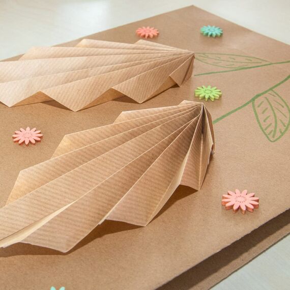 Idena 60058 - Papiertüten, 20 Stück, 12 x 5 x 15 cm, Geschenktüten, Kraftpapier Tüten, Basteltüten zum Verzieren und Verschenken (Packung mit 2)